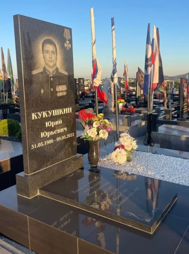 Центральное Успенское кладбище в Сочи - Изготовление памятников